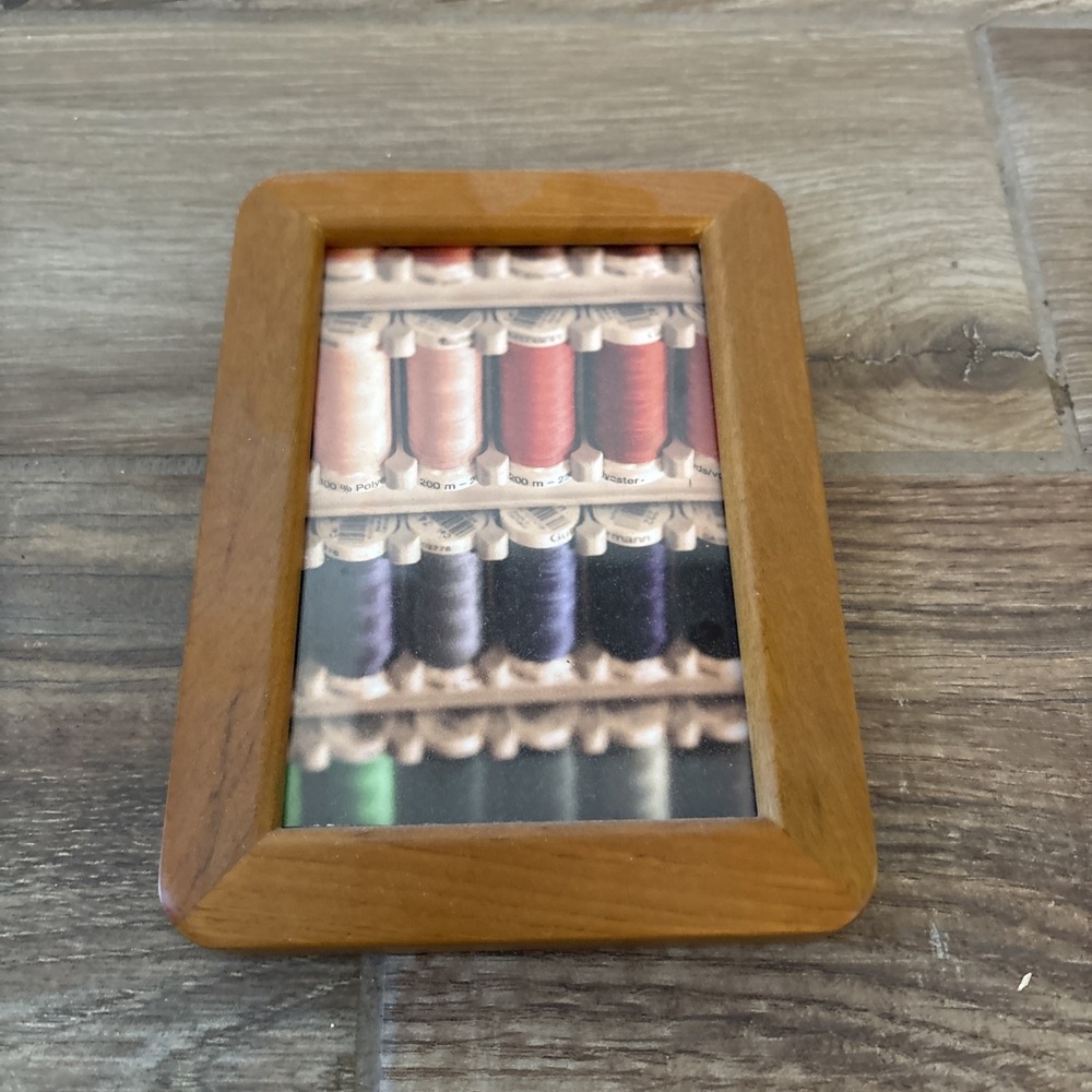 Framed Thread Display Photo 7.5"